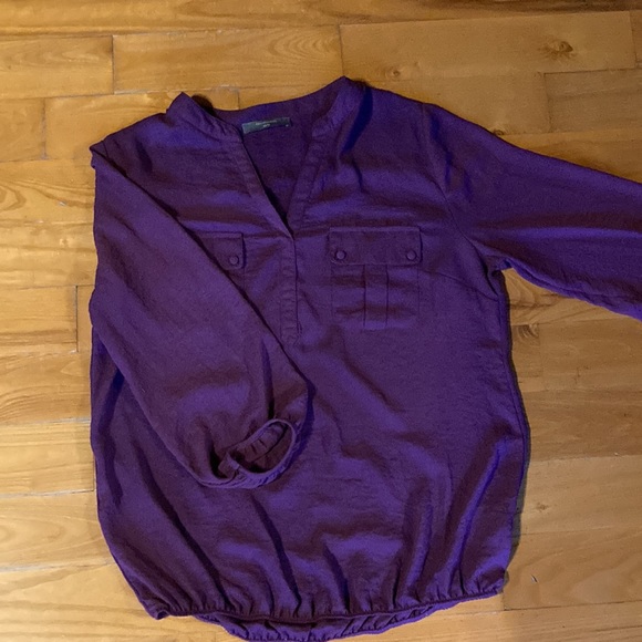 Purple 3/4 sleeves lightweight blouse - Picture 2 of 5